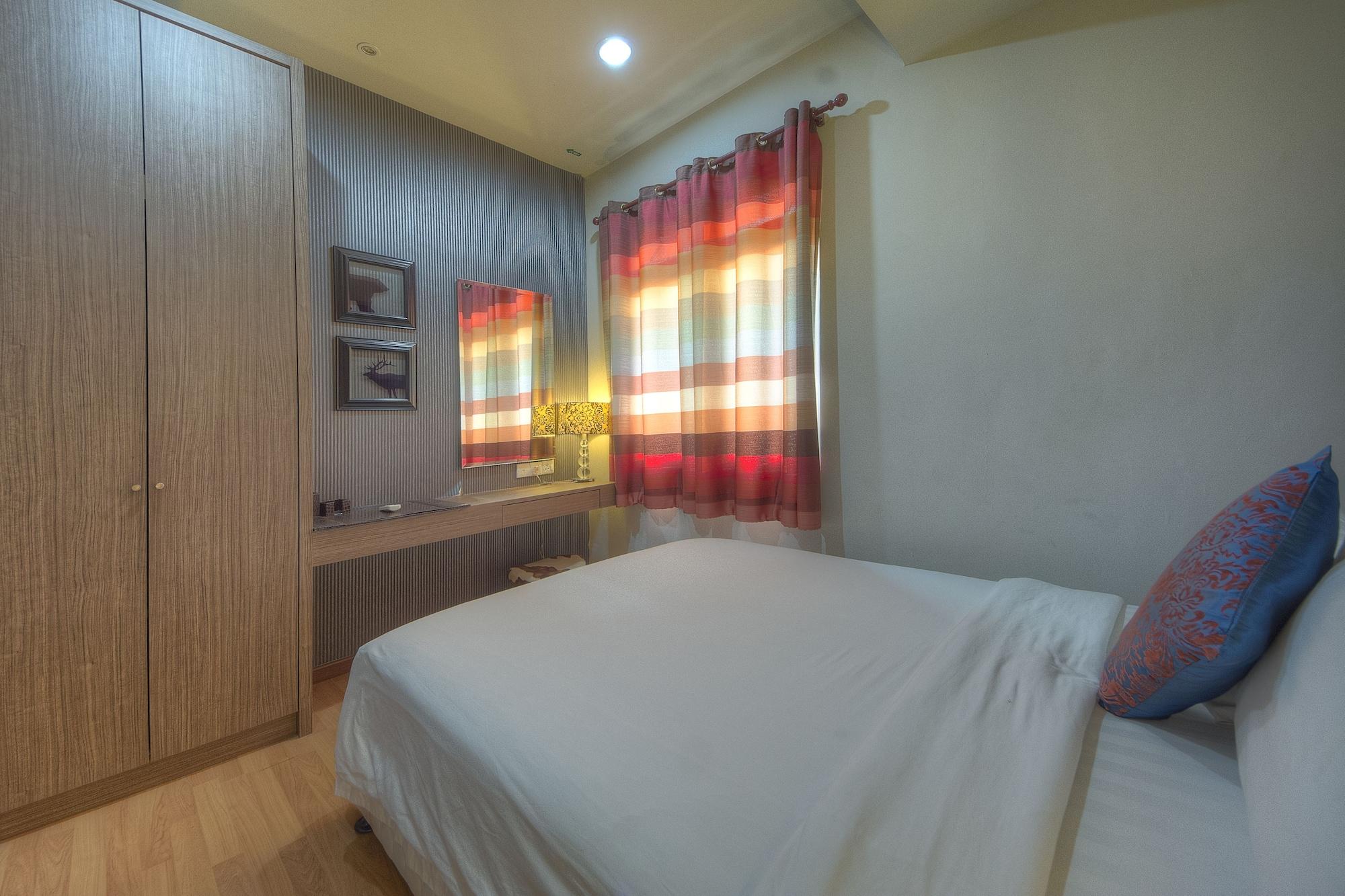 Arenaa Deluxe Hotel Малакка Экстерьер фото