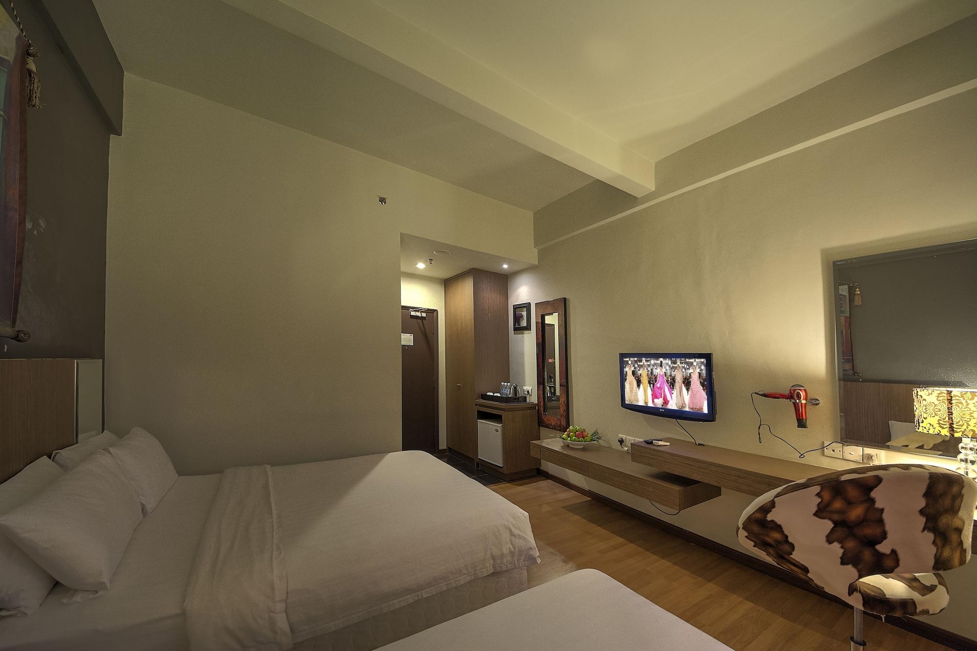 Arenaa Deluxe Hotel Малакка Экстерьер фото