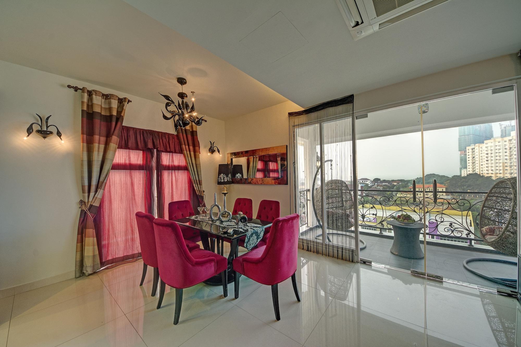 Arenaa Deluxe Hotel Малакка Экстерьер фото