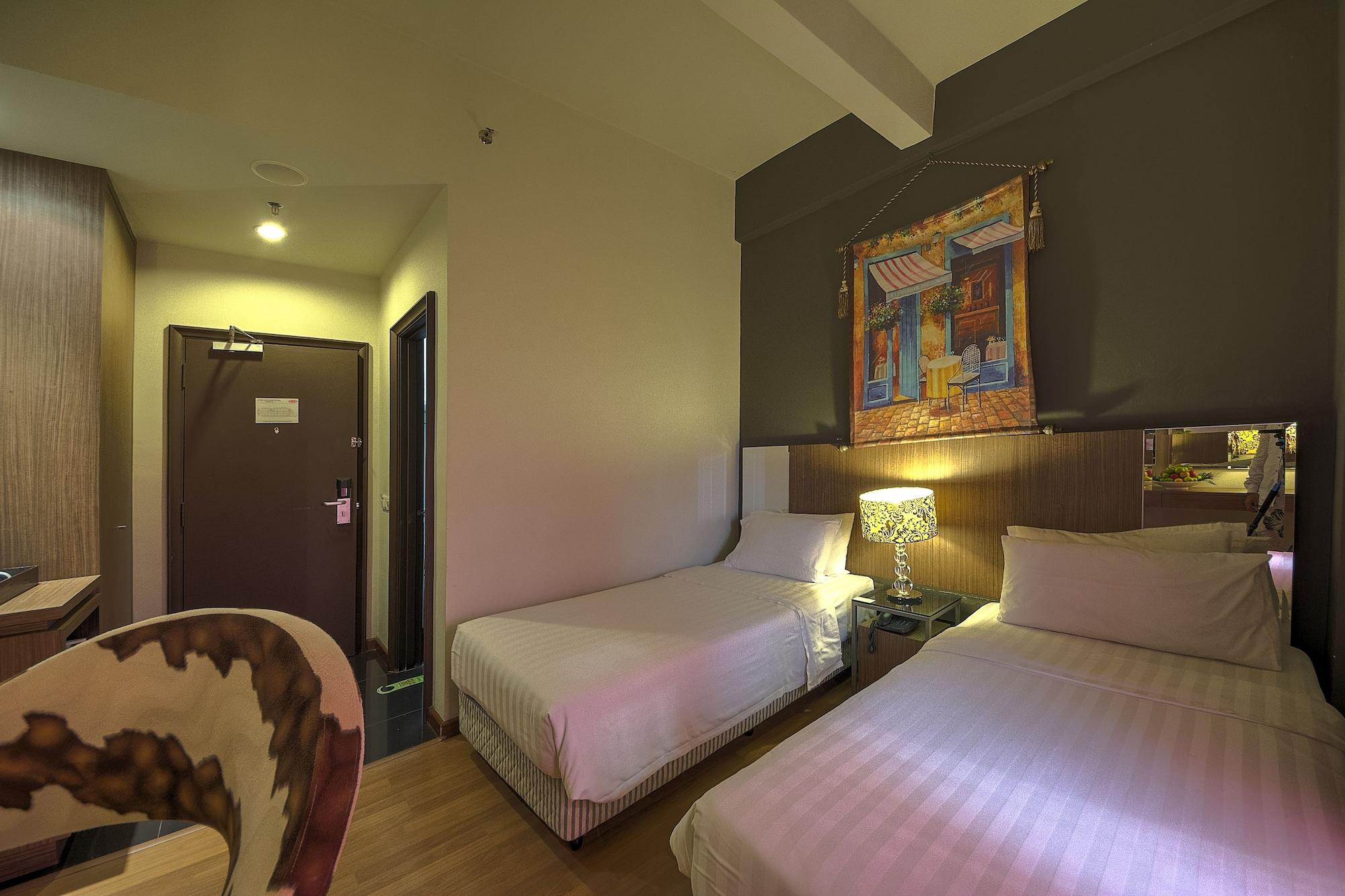Arenaa Deluxe Hotel Малакка Экстерьер фото